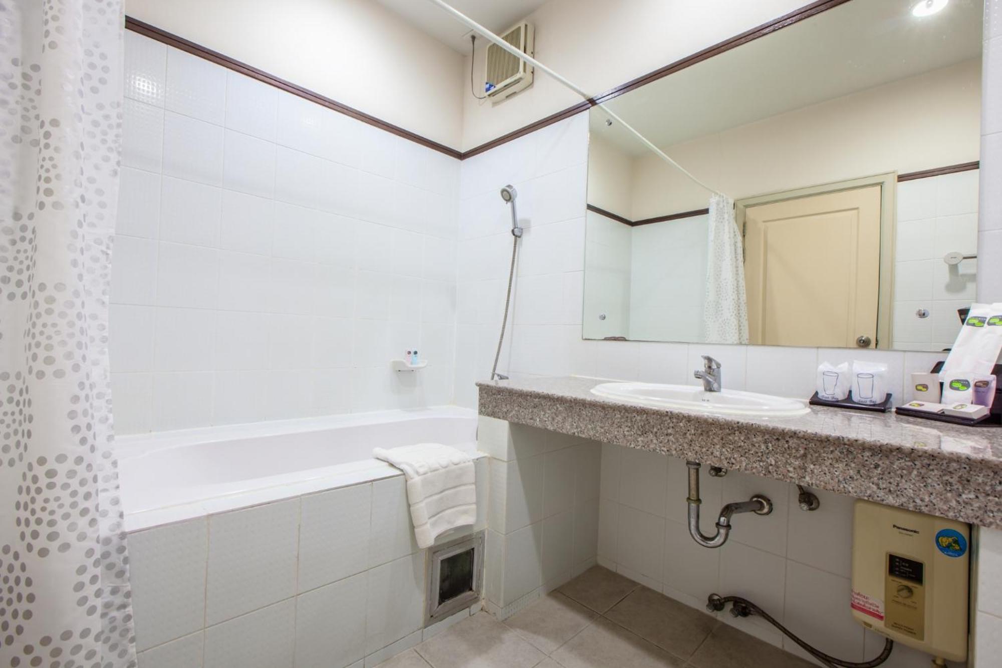 Baiyoke Ciao Hotel Chiang Mai Luaran gambar